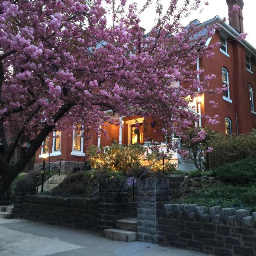Bed and breakfast Akwaaba Philadelphie Extérieur photo