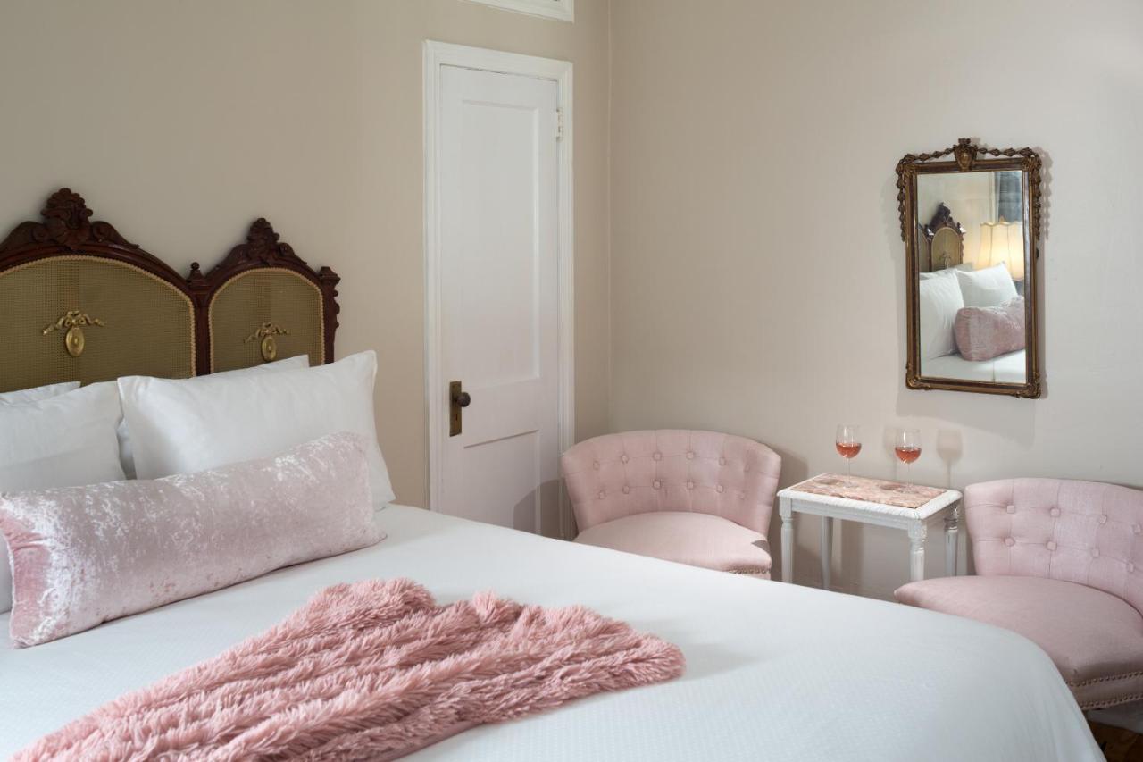 Bed and breakfast Akwaaba Philadelphie Extérieur photo